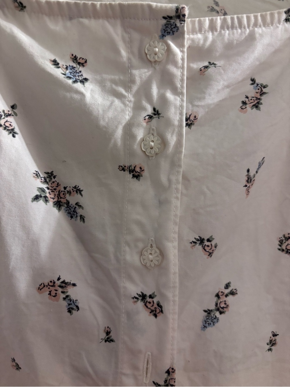 Levi’s White Floral Square-Neck Crop Top - Picture 2 of 4